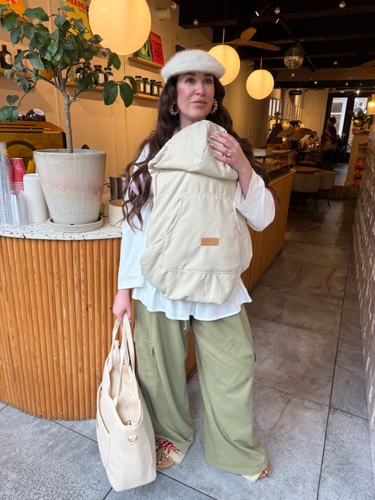 MOMCIE Draagzak Cover