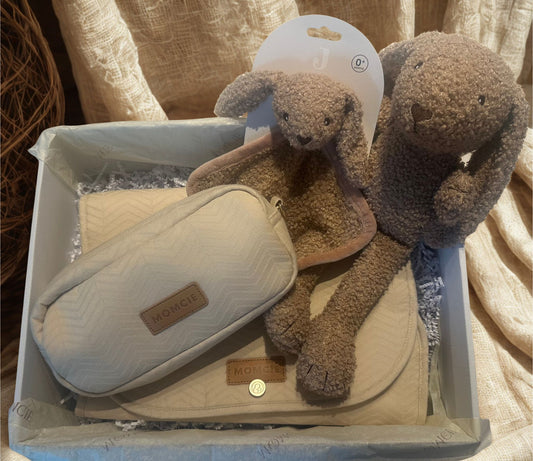 MOMCIE Everyday Comfort Giftbox (Sand)